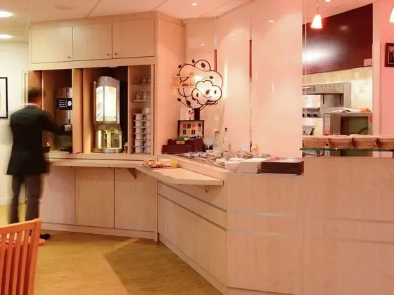 IBIS CAEN PORTE D’ANGLETERRE - Yerinde Yemek