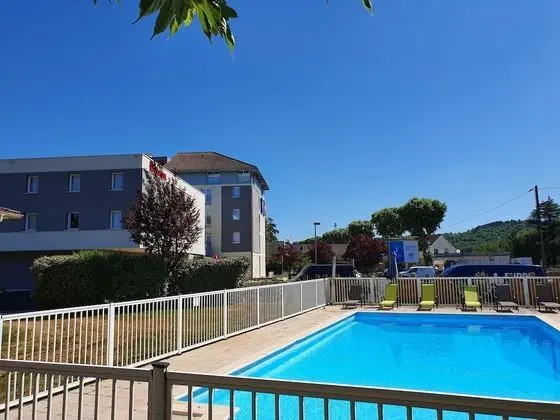 ibis Cahors - Havuz