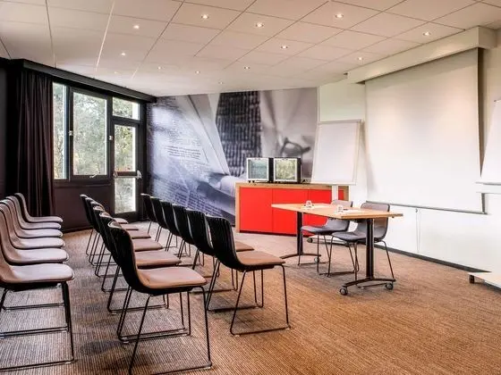 Ibis Chalons En Champagne - Genel