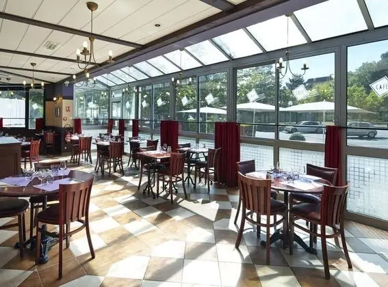 ibis Chartres Ouest Luce