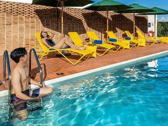 Ibis Chiang Mai Nimman Journeyhub - Havuz