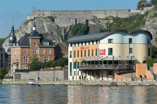 Ibis Dinant Centre - Lobi