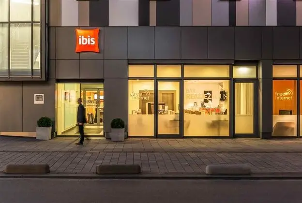 Ibis Esch Belval
