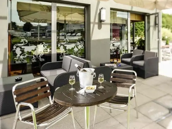ibis Fribourg - Bar