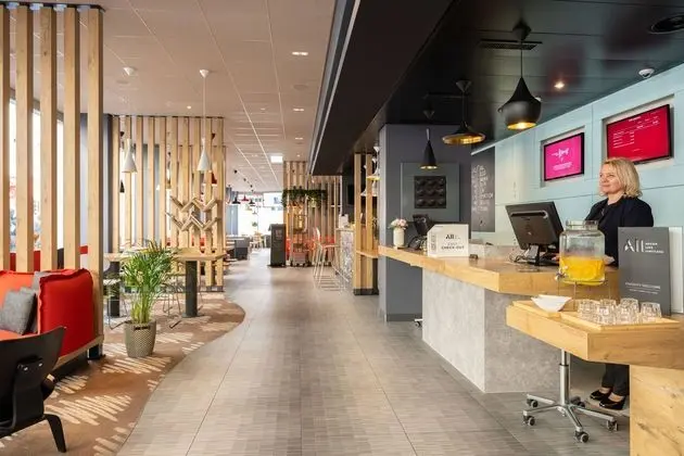 ibis Geneve Centre Lac - Lobi
