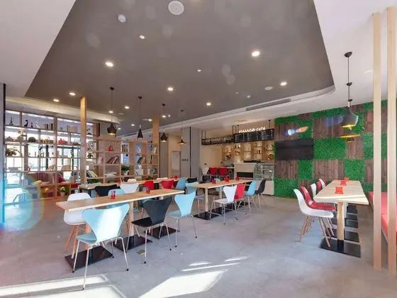 Ibis Guanyun Kowloon Port Water Street Hotel - Yerinde Yemek