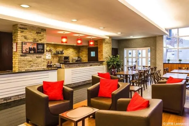 Ibis Guimaraes - Bar