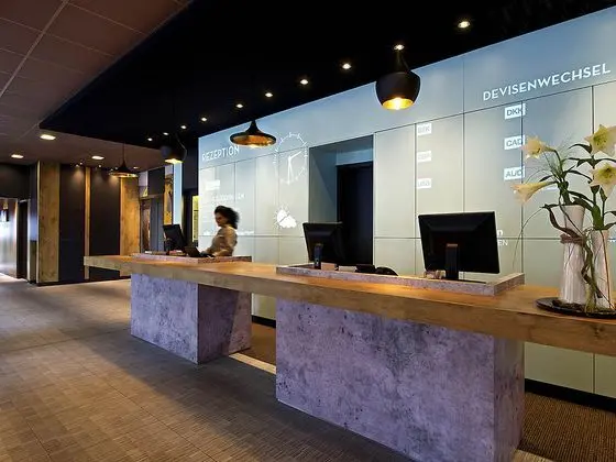 ibis Hamburg Airport - Lobi