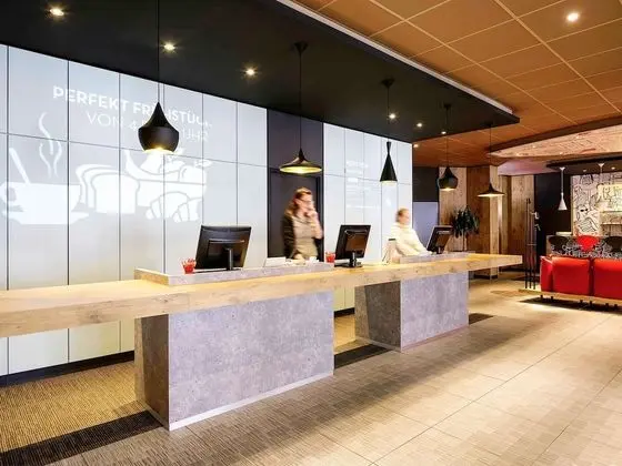 ibis Hamburg Alster Centrum - Lobi