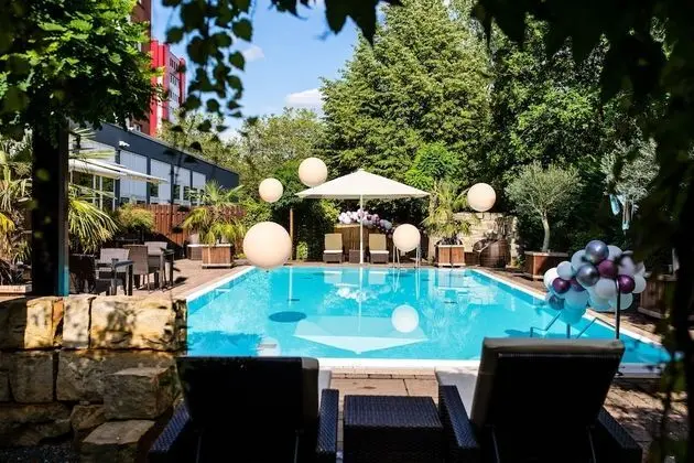 ibis Hannover Medical Park - Havuz