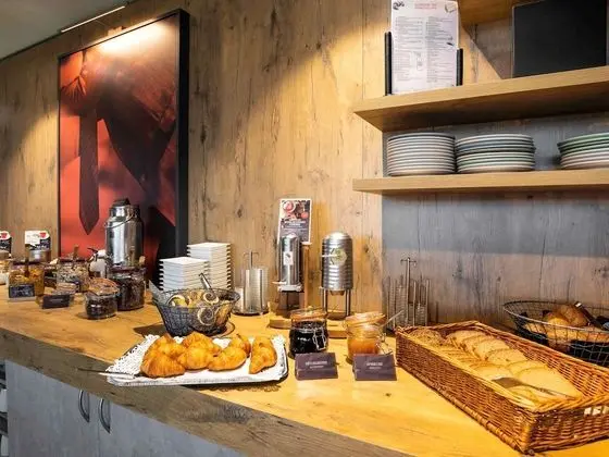 ibis Heidelberg Hauptbahnhof - Yerinde Yemek