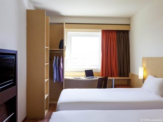 ibis Hermosillo