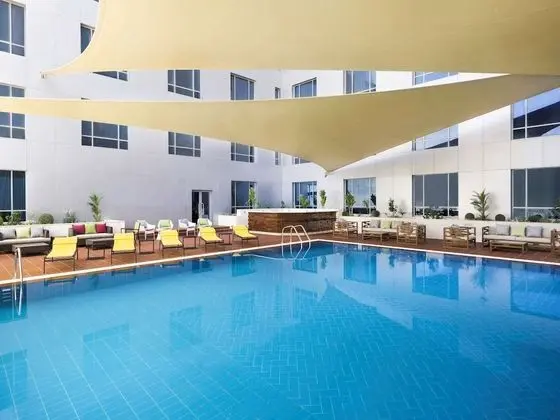 ibis Jeddah City Center - Havuz