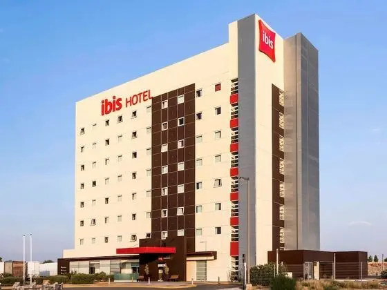 ibis Juarez Consulado