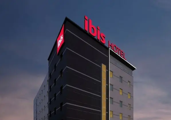 ibis Kochi City Centre Hotel