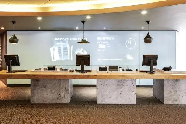 ibis London Heathrow Airport - Lobi