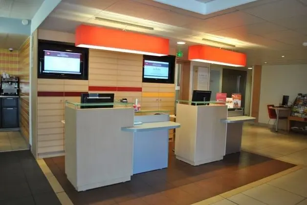 ibis Loriol Le Pouzin - Lobi