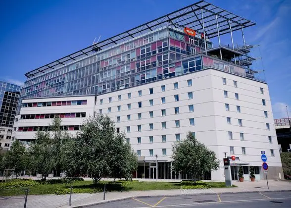 Ibis Lyon Caluire Cite Internationale