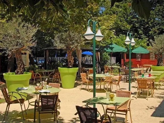 ibis Lyon Nord - Genel