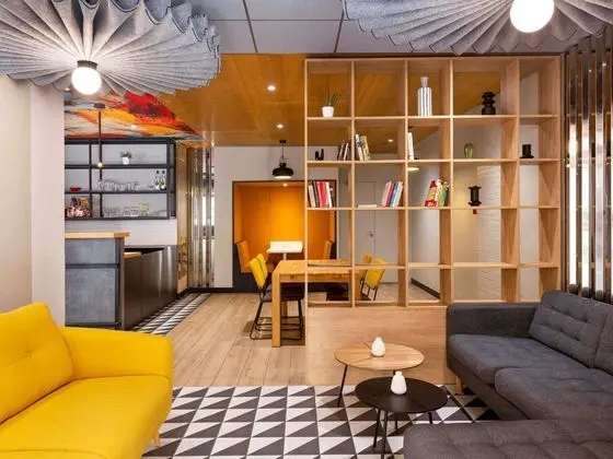Ibis Marseille Centre Préfecture - Dış Mekan