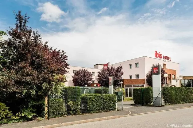 ibis Massy