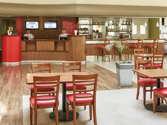 Ibis Monterrey Aeropuerto 