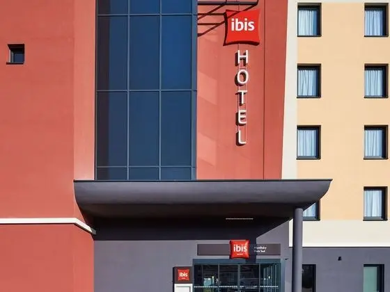 Ibis Montlhery Paris Sud - Dış Mekan