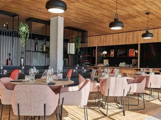 Ibis Montlhery Paris Sud - Yerinde Yemek