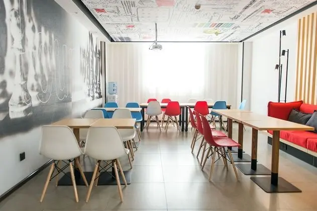 Ibis Nanchang Bayi Museum Metro Station Hotel Hotel - Yerinde Yemek