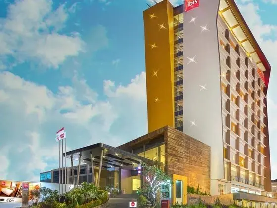 Ibis Padang