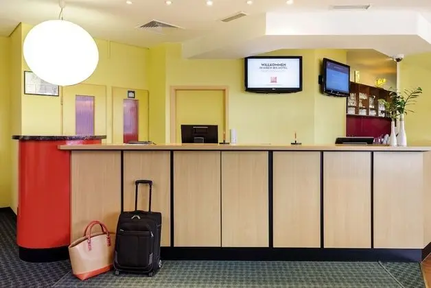 ibis Paderborn City - Lobi
