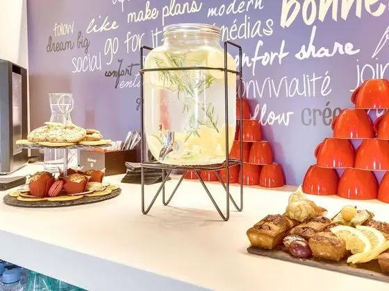 ibis Paris Coeur d'Orly Airport - Yerinde Yemek