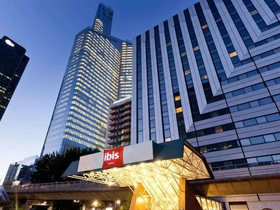 ibis Paris La Défense Esplanade - Dış Mekan