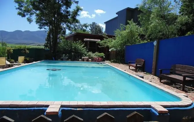 Ibis Place Guest House - Havuz