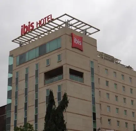 ibis Pune Viman Nagar Hotel - Dış Mekan