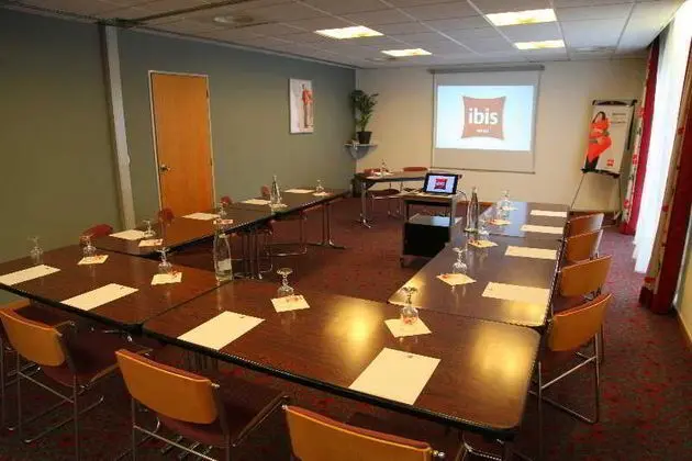 Ibis Quimper