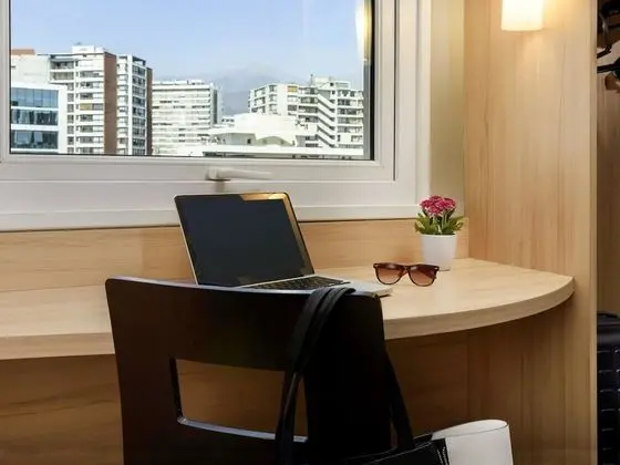 ibis Santiago Las Condes Manquehue Hotel - Oda