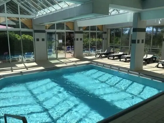 ibis Sète Balaruc les Bains Bien-être et Spa Hotel - Havuz
