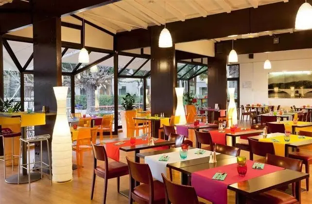 Ibis Styles Avignon Sud