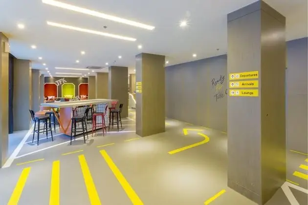 Ibis Styles Bangkok Sukhumvit50 - İç Mekan