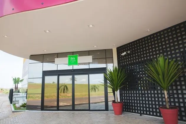 IBIS STYLES BIRIGUI