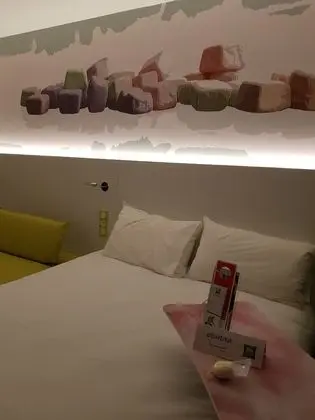 ibis Styles Fréjus Saint-Raphaël - Oda