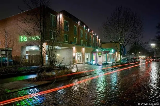 ibis Styles Hamburg Alster City - Genel