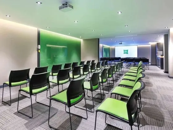 ibis Styles İstanbul Ataşehir - İş / Konferans
