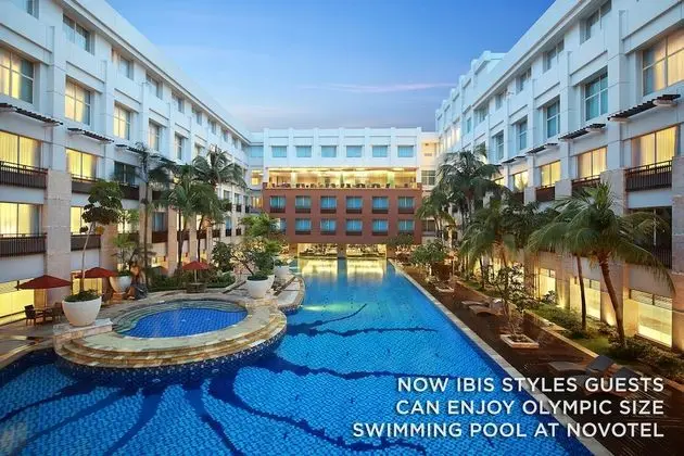 ibis Styles Jakarta Mangga Dua Square - Havuz