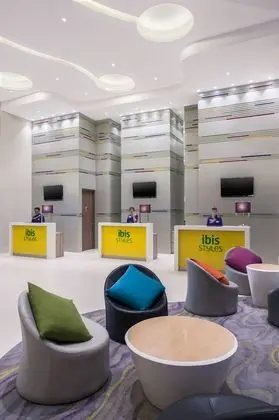 ibis Styles Jakarta Mangga Dua Square - Lobi