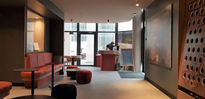 ibis Styles Le Mans Centre Gare - İç Mekan