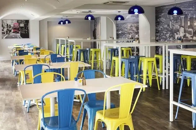 ibis Styles London Excel - Yerinde Yemek