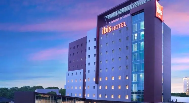 Ibis Styles Makassar Sam