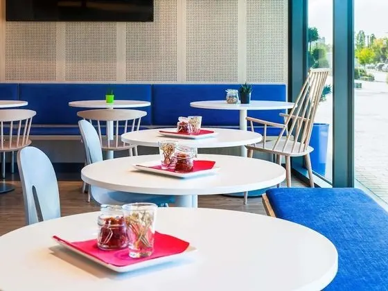Ibis Styles Mulhouse Centre Gare - Bar